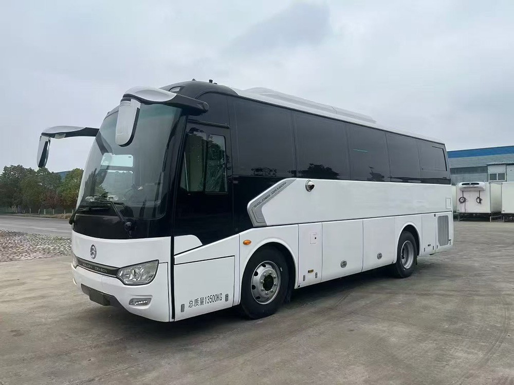 9米体检车