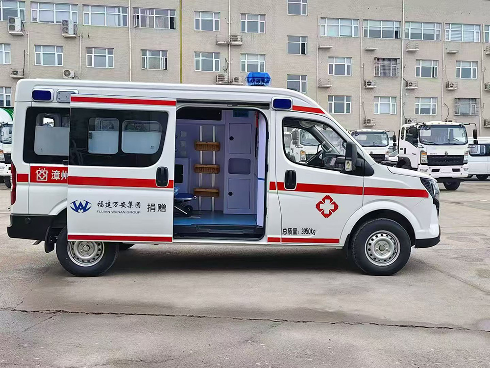 东风中轴中顶救护