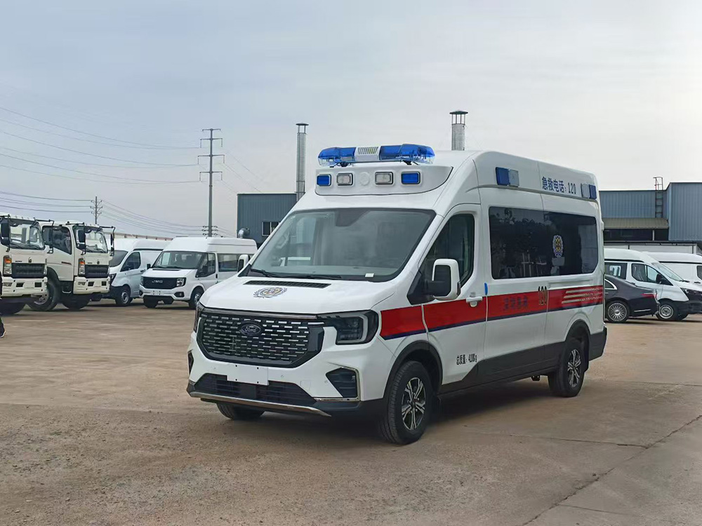 福特T8救护车（长轴）