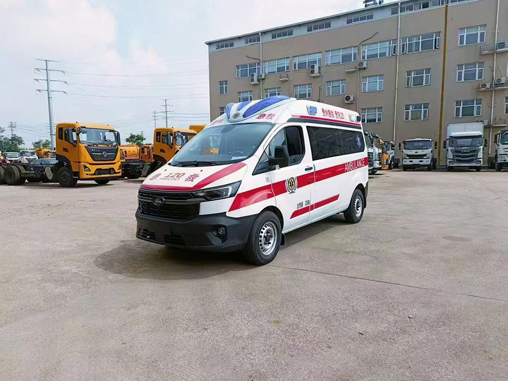 福特全顺T6救护车（中轴中顶）